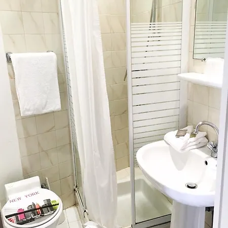 Aparthotel Azur Nice